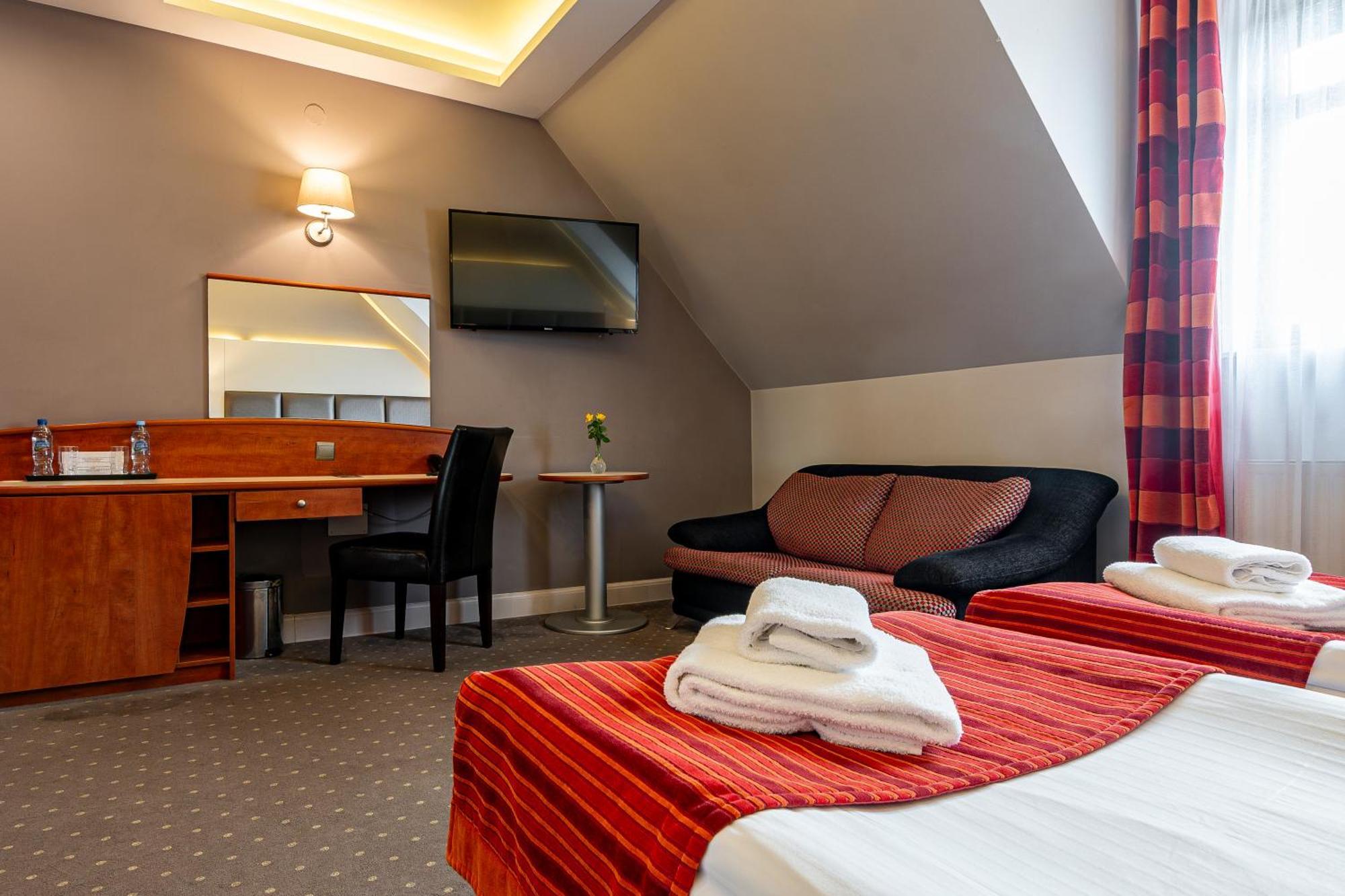 Hotel Galicja Wellness & Spa Oswiecim Room photo